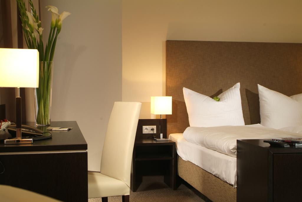 Hotel Friends Mittelrhein Bendorf Room photo